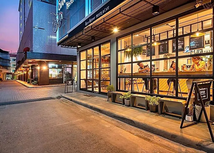 Hotel Siam Subway And Cafe Bangkok