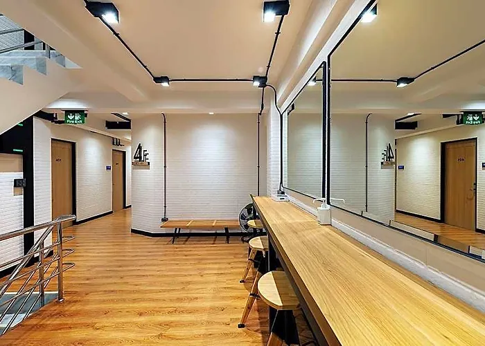 Siam Subway And Cafe 3*